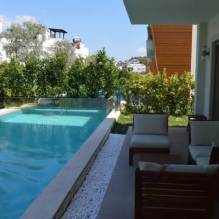Neon Tuerkbuekue Villas Bodrum