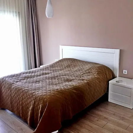 Rezort Neon Tuerkbuekue Villas *